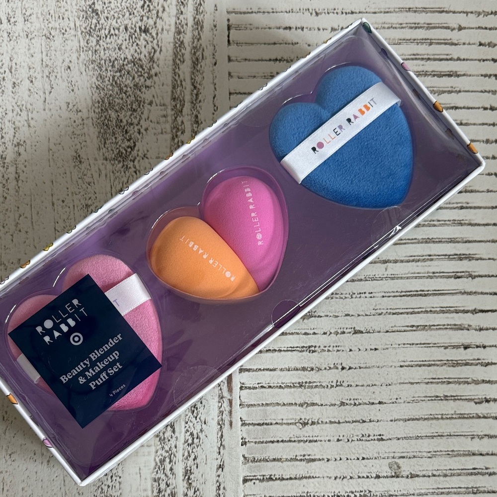 Roller Rabbit Heart-Shaped Beauty Sponge Trio